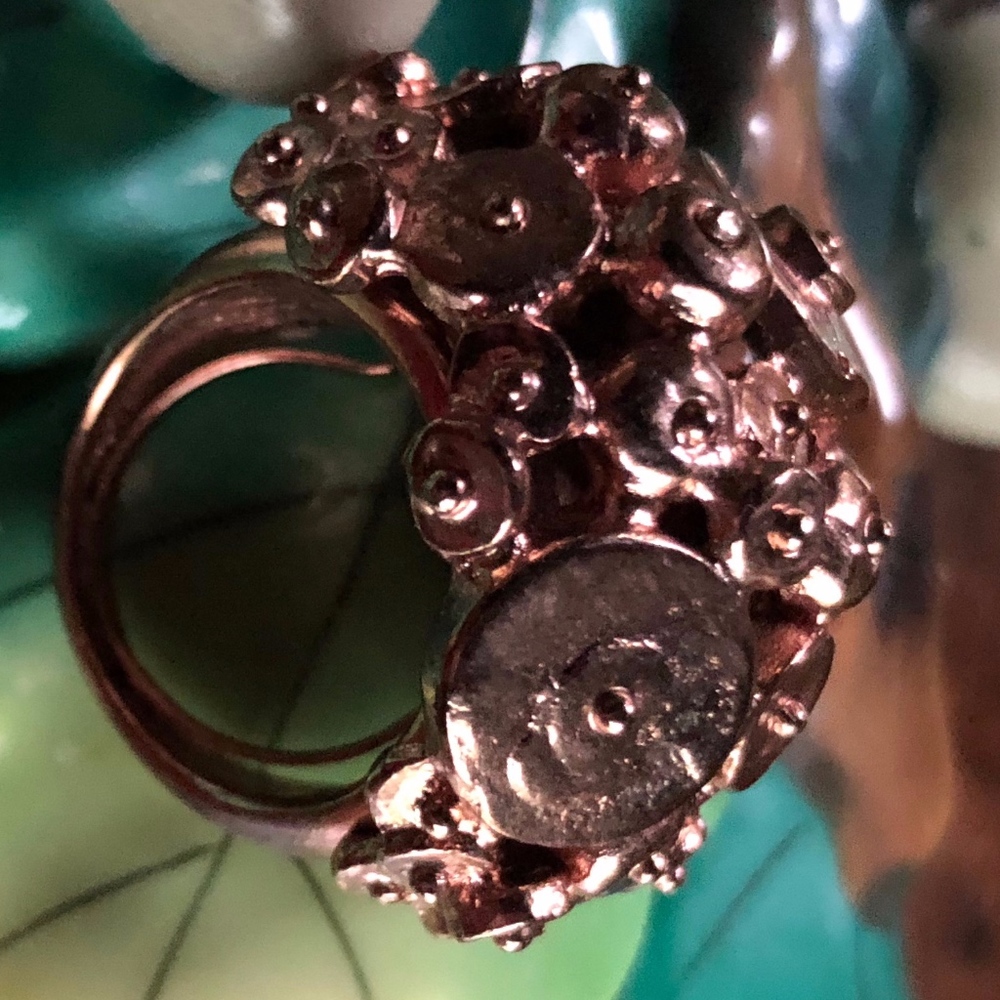 Oscar De La Renta Rose Gold Colored Statement Ring - Picture 6 of 8